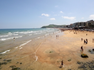 Zarauzko hondartza udaran