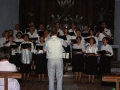 Actuación del coro durante los actos de inauguración de la ermita de Santa Magdalena