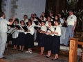 Actuación del coro durante los actos de inauguración de la ermita de Santa Magdalena