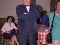 Hombre durante los actos de inauguración de la sociedad Txantxiku Txoko
