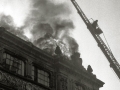 INCENDIO EN EL EDIFICIO DE CORREOS Y TELEGRAFOS DE LA CALLE URDANETA. (Foto 4/6)