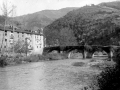 "Oxintzu-Los Martires (Vergara). Paisaje de Oxintzu-Los Martires sobre el rio Deva"