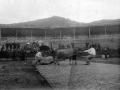 El probalari Ibargain (Santiago Astigarraga) en una prueba de bueyes en la plaza de toros de Eibar