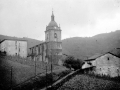 Vista parcial con la iglesia