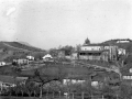 Vista con la torre de la iglesia