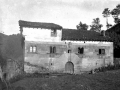 Casa torre Ubilla con su escudo.