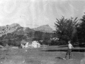 Refugio de Egiriñao (Gorbeia) y, al fondo, Lekanda