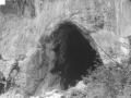 Entrada de la cueva de Balzola.