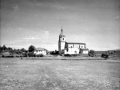 Betolaza. Vista con la iglesia.