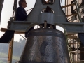 Proceso de instalación de campanas en la iglesia parroquial de San Miguel