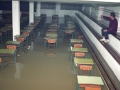 Interior de una clase inundada