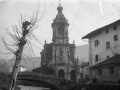 Iglesia Ibarra y puente y regata