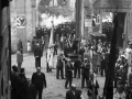 Tolosa. Procesión San Juan (Arco Escolapios momento descarga)