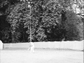 "Pelota, el remontista Arriet, ex-campeón de Francia. En el frontón de St. Jean-de-Pied-de-Port"