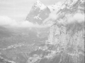 Eiger eta Mönch, Mürren lehen planoan dutelarik