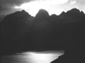 Estany Travessani ilunabarrean