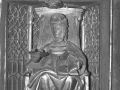 Santa Maria la Mayor eliz aldare gotikoko erretaulan dagoen buru-estalkidun imajina