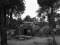 Mari Paz Ibeas eta bere semeak Unai eta Oier San Martin, Cova d´en Daina trikuharri gainean