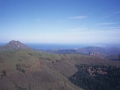 Lapurdiko kostaldearen ikuspegi panoramikoa Bianditz mendi gailurretik ikusita