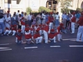 Niños del desfile en las cercanías de la calle Bernat Etxepare