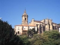 Campanario y ábside de la iglesia Santa María de la Asunción