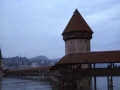 Reuss ibai gaineko Kapellbrücke zubi zaharra
