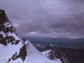 Jungfrau mendia, Jungfraujoch mendi-estaziotik ikusita. Bernes Alpeetan kokatua