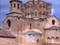 Santa Maria la Mayor Kolegiata erromanikoa