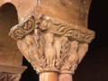 Santo Domingo de Silos monasterioko klaustro erromanikoan dagoen harpien kapitela