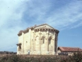 San Vicentejo udalerriko Kontzepzioko ermita erromanikoaren abside erdizirkularra