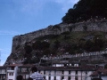 Público observando la regata de traineras desde el monte Urgull
