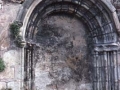 Garai bateko Pasai San Pedroko elizaren hormaturiko portada erromanikoa