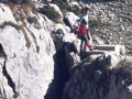 Mari Paz Ibeas, Unai eta Oier San Martin leize baten sarreraren ondoan