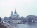 Île de la Cité irlan kokatutako Notre Dame katedralaren atzekalde-ekialdeko ikuspegia