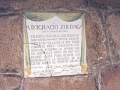 Placa conmemorativa en recuerdo de Ignacio Zuloaga en la casa donde residió entre 1899 y 1900 en Elgeta