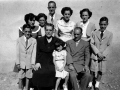 Alba familia, Antonio Ibeas eta Antonina Rosueroren adiskideak