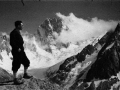 Bazigalupe, Grandres Jorasses mendien aurrean