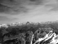 Auñamendi. Erdialdeko Pirinioen bista panoramikoa tontorretik