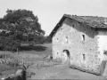 "San Juan-zar. Caserío de Salinas de Léniz"