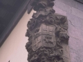 Casa con escudo
