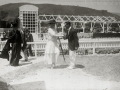 LOS REYES ALFONSO XIII, MARIA CRISTINA Y VICTORIA EUGENIA EN EL CIRCUITO AUTOMOVILISTICO DE LASARTE. (Foto 2/4)