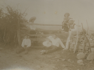 Polikarpo eta Joakin Elosegi, besteak beste, Larraunen