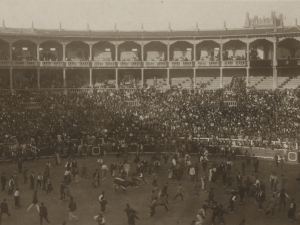 Iruñeako zezen plaza