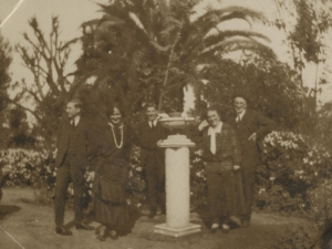 Polikarpo Elosegi eta Maria Irazusta Villa Doloreseko lorategian