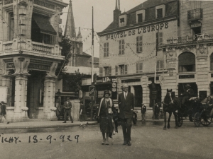 Polikarpo Elosegi eta Maria Irazusta Vichy-ko kaleetan