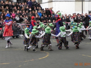 danak dantzan gustora