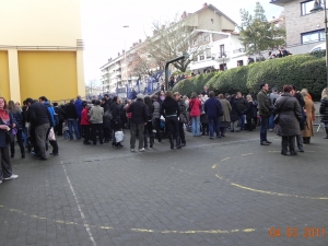 bukatuda festara umeakin dantzan