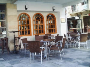 usurbe eserita campon egoteko