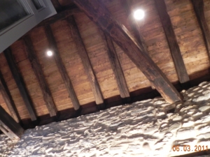 igartzan harria eta egurra