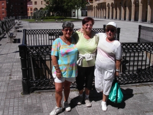 ibilaldiko hiru lagun